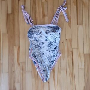 Davi & Dani Reversible Medium Bathing Suit